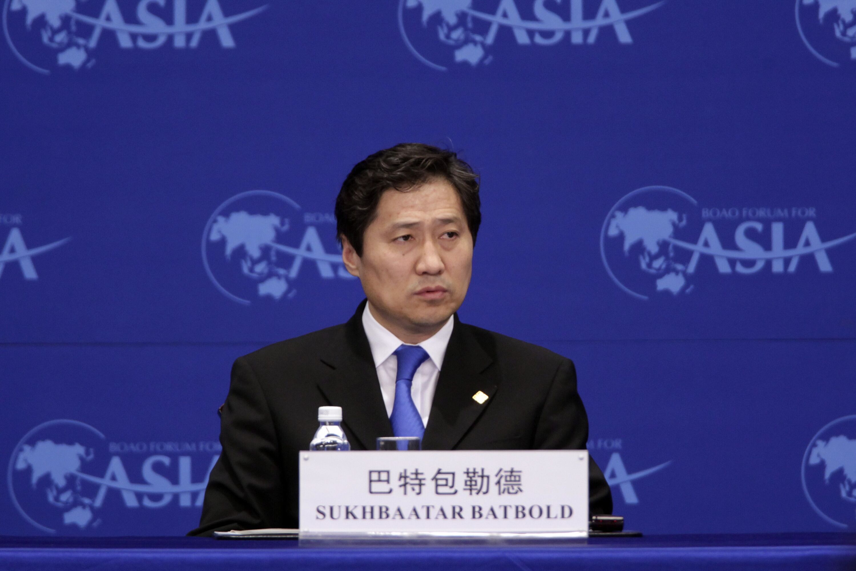 Luxury Midtown apartments of ex-Mongolian leader sought by feds