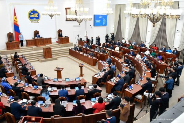 Mongolia&rsquo;s New Government Set Ambitious Goals. But Are They Realistic?